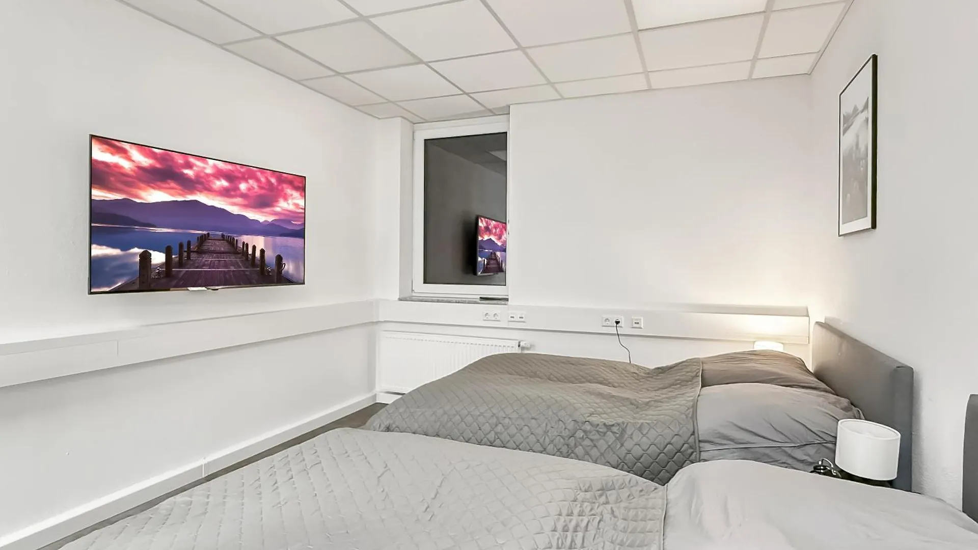 Group Friendly Comfort Central Stuttgart Apartment 0*,