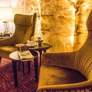 4* فندق رويال