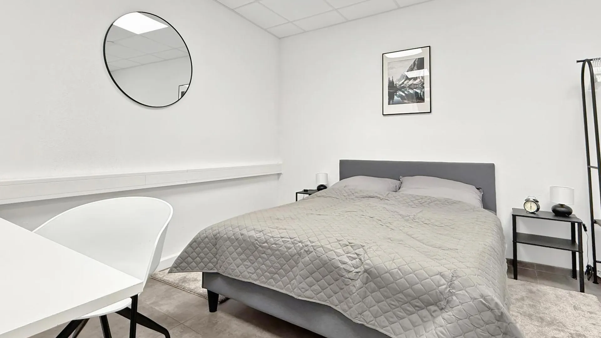 Group Friendly Comfort Central Stuttgart Apartment