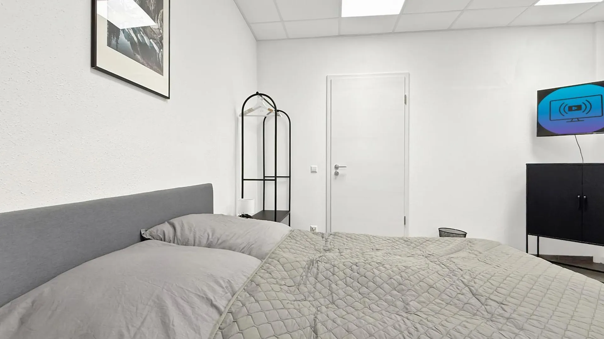 Group Friendly Comfort Central Stuttgart Apartment 0*,