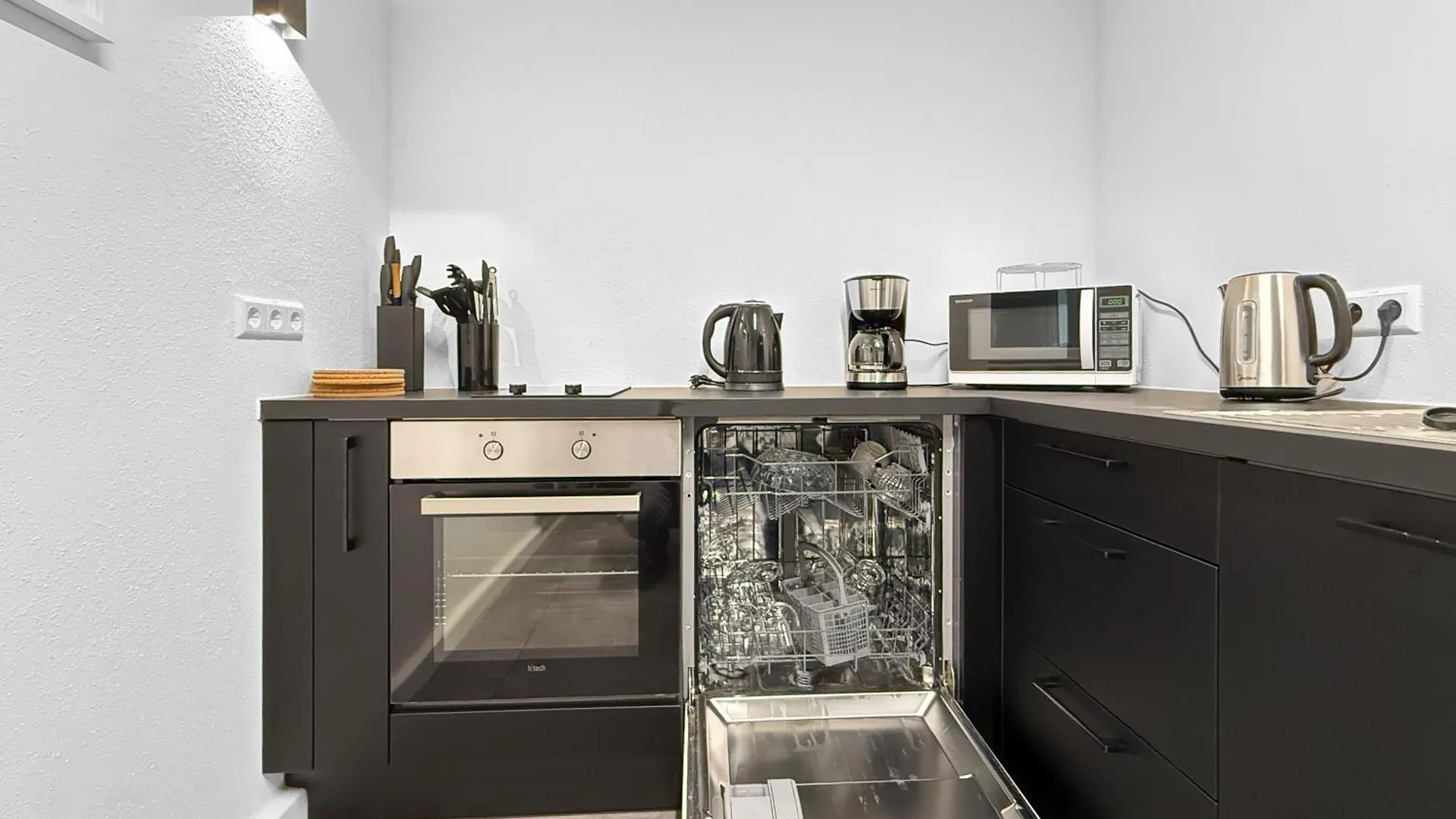 Group Friendly Comfort Central Stuttgart Apartment Germany